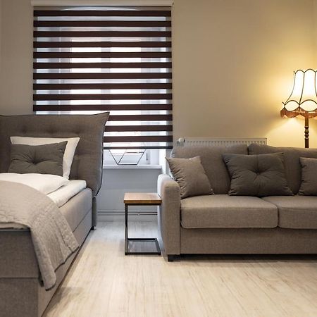 Apartament Z Historia, Klahra Myweek ล็องเดก-ซดรุย ภายนอก รูปภาพ