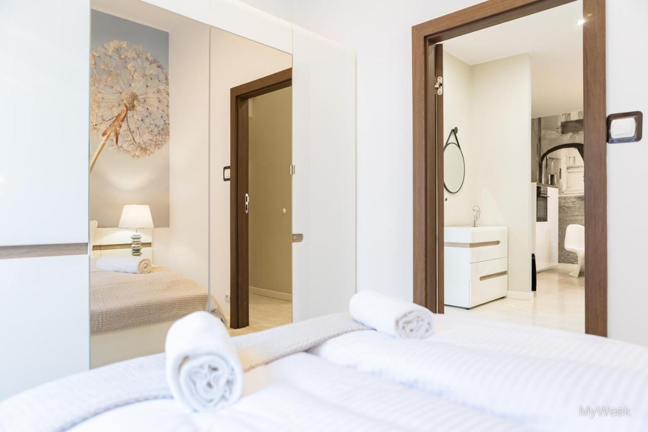 Apartament Z Historia, Klahra Myweek ล็องเดก-ซดรุย ภายนอก รูปภาพ