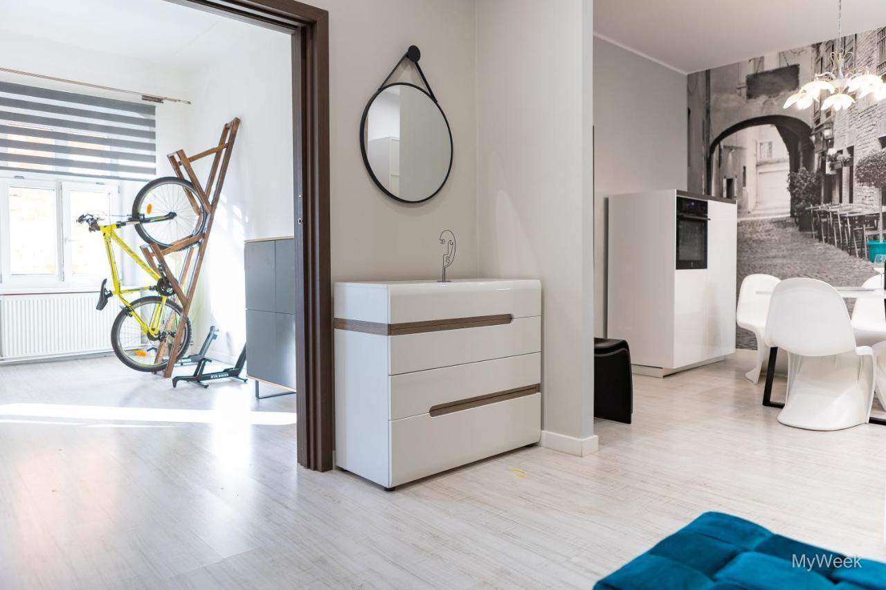 Apartament Z Historia, Klahra Myweek ล็องเดก-ซดรุย ภายนอก รูปภาพ