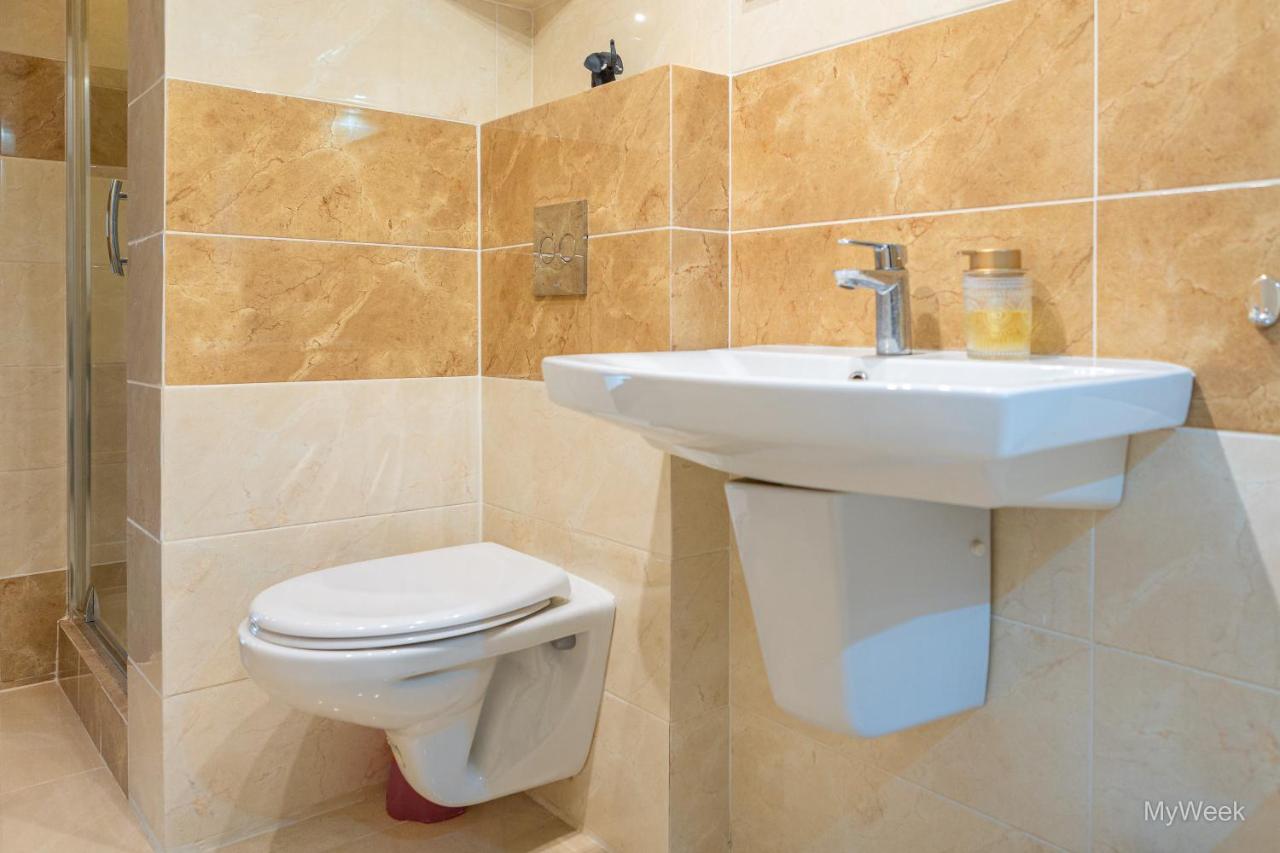 Apartament Z Historia, Klahra Myweek ล็องเดก-ซดรุย ภายนอก รูปภาพ